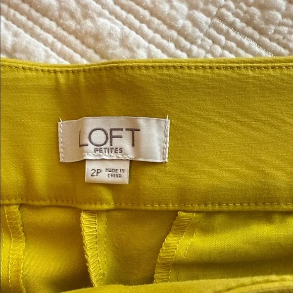 LOFT Chartreuse Yellow wide leg crop Trousers - Picture 2 of 5